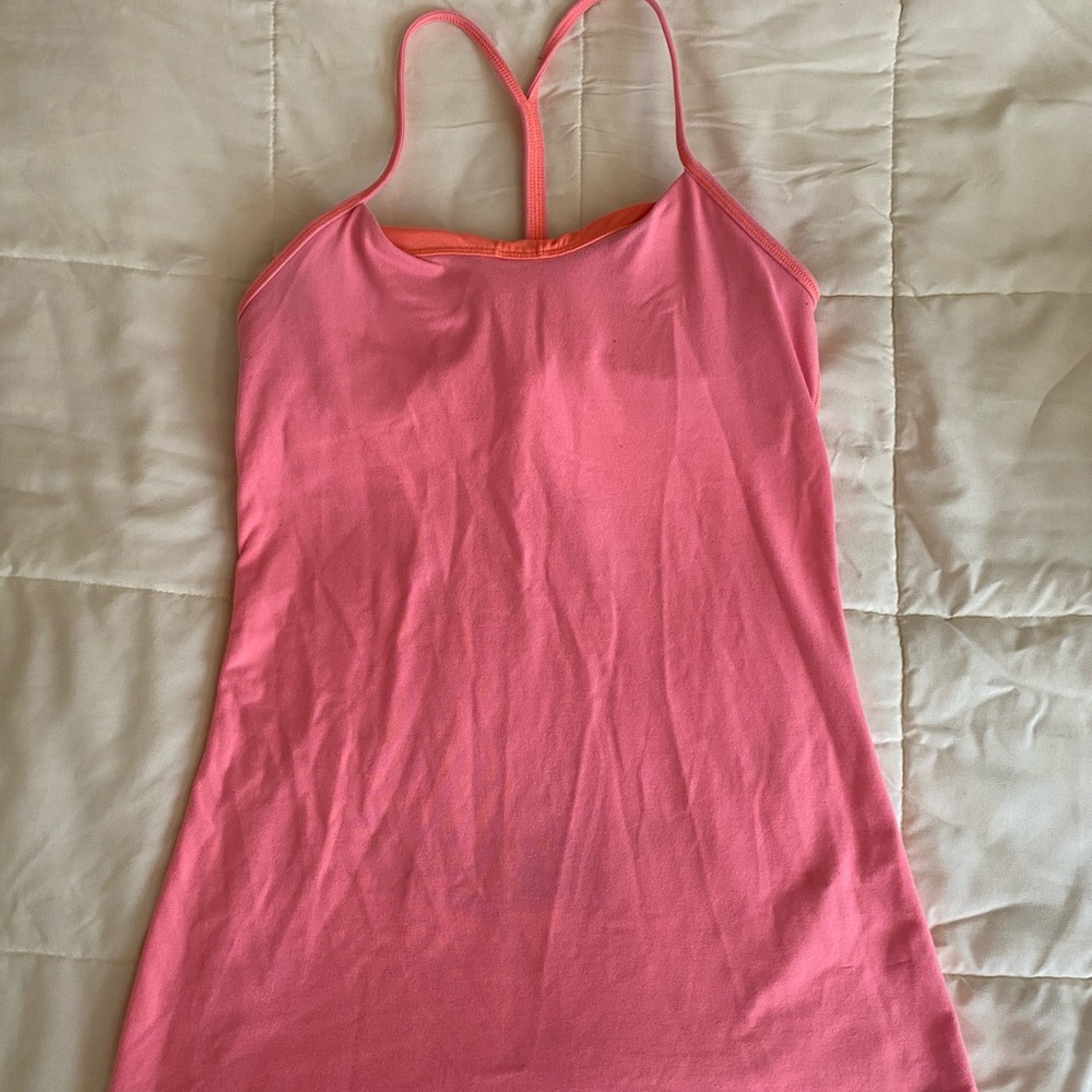 Lululemon Razorback tank